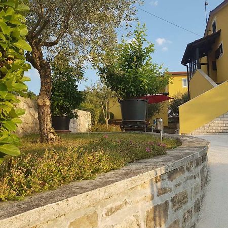 Hotel Soba Gracijela Motovun Exterior foto