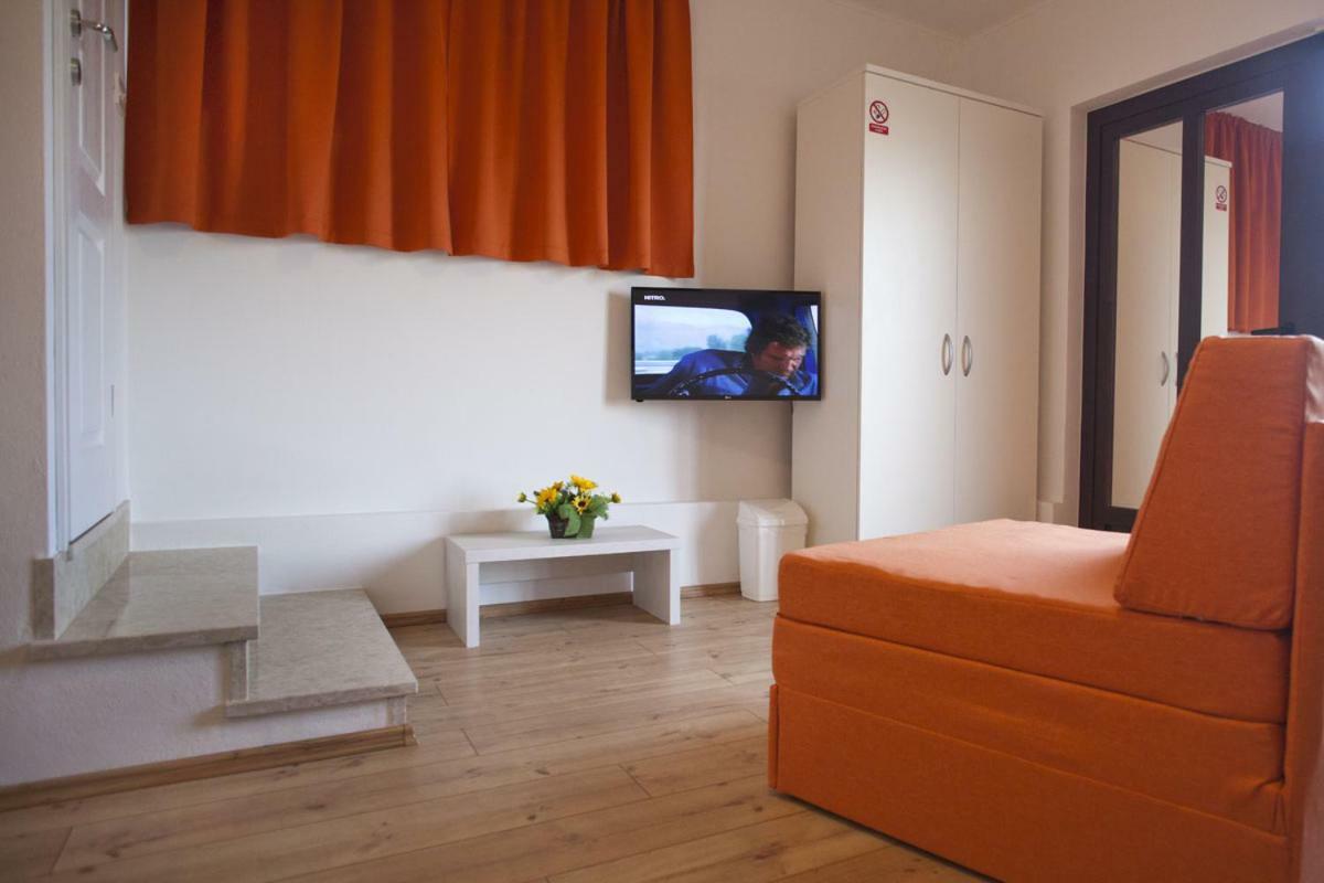 Hotel Soba Gracijela Motovun Exterior foto